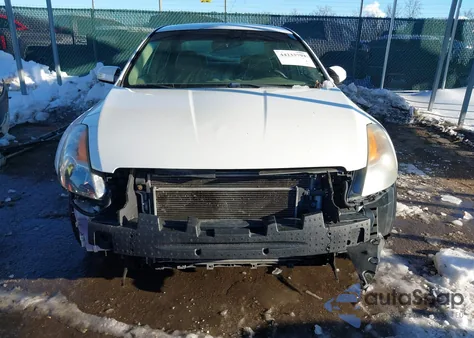 2009 Nissan Altima Hybrid from USA, damaged, VIN 1N4CL21E99C107818